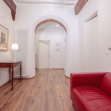 San Pierino Charming Rooms Lucca Bagian luar foto
