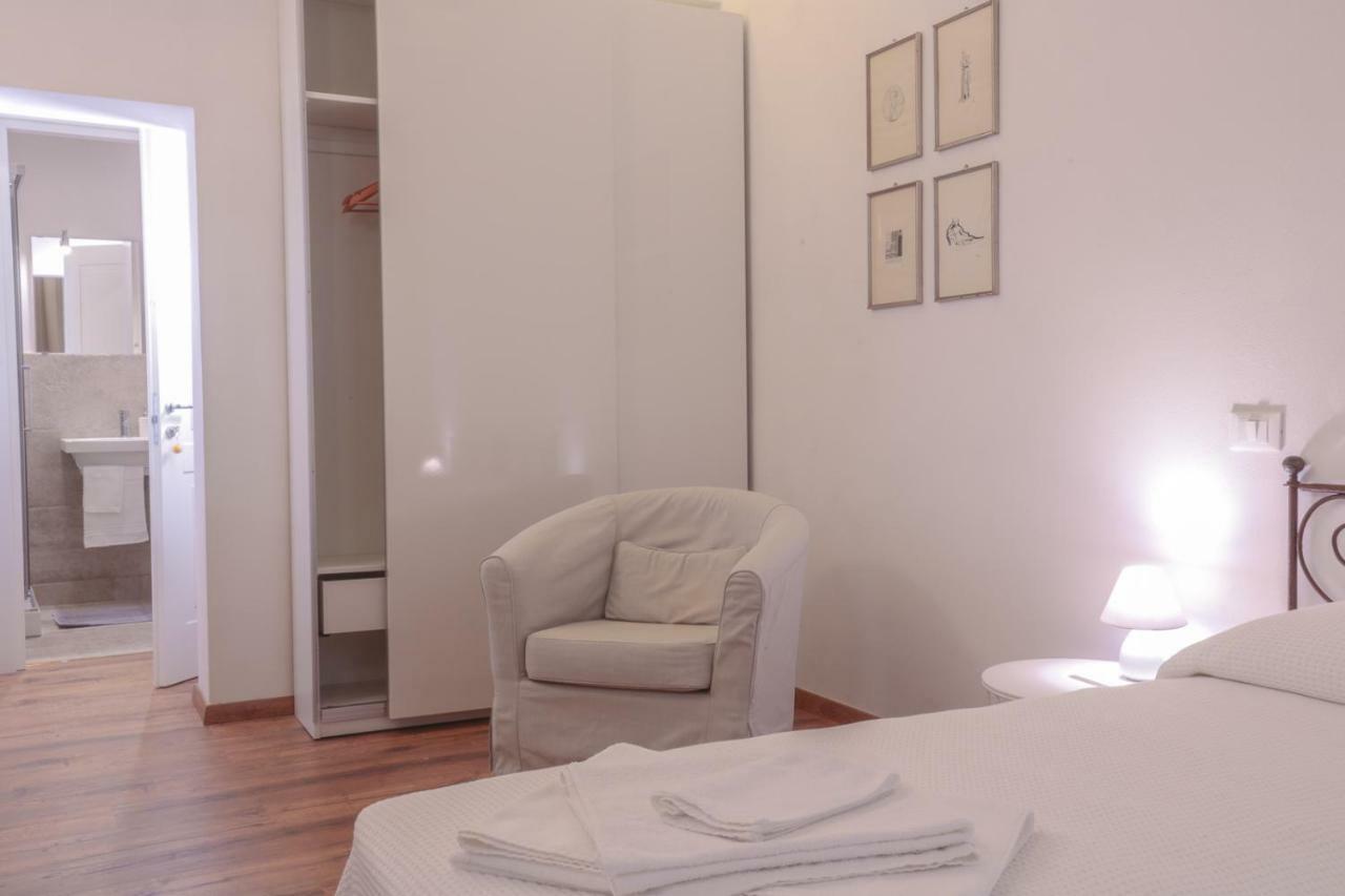 San Pierino Charming Rooms Lucca Bagian luar foto