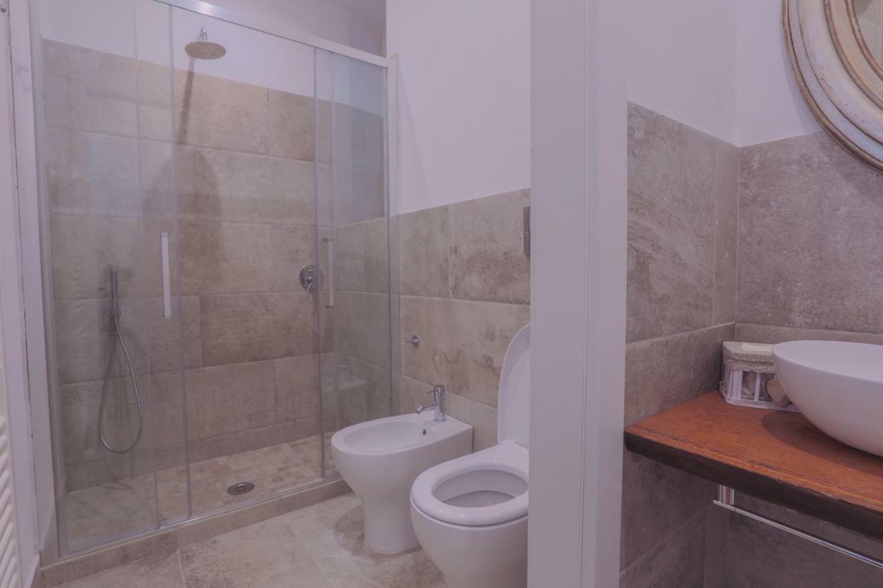 San Pierino Charming Rooms Lucca Bagian luar foto