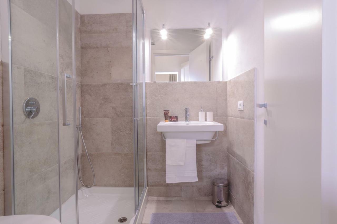 San Pierino Charming Rooms Lucca Bagian luar foto